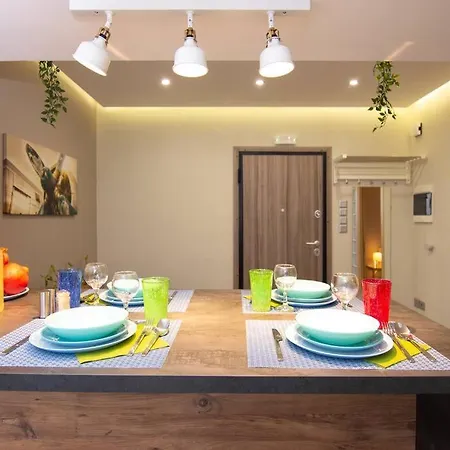 Apartment 2 Bedroom Few Steps From Plaka Athens