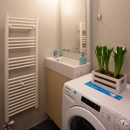 2 Bedroom Few Steps From Plaka Apartment